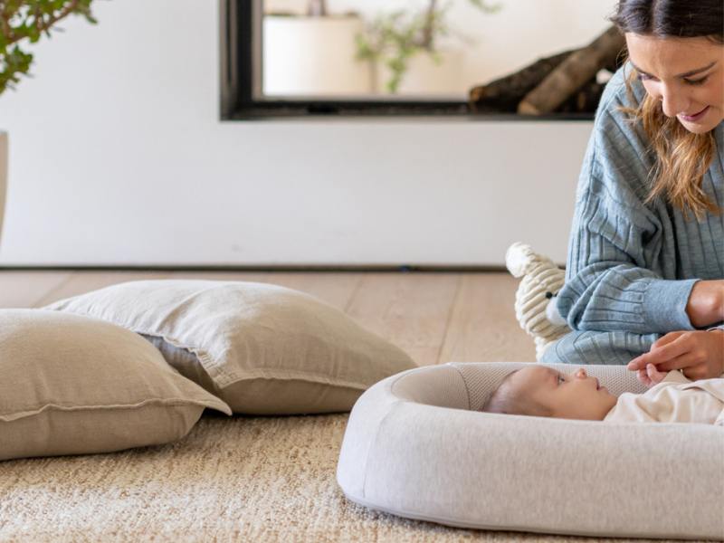 funcionalidades del nido de bebe inglesina Welcome Pod como cama portatil para el beb&eacute;